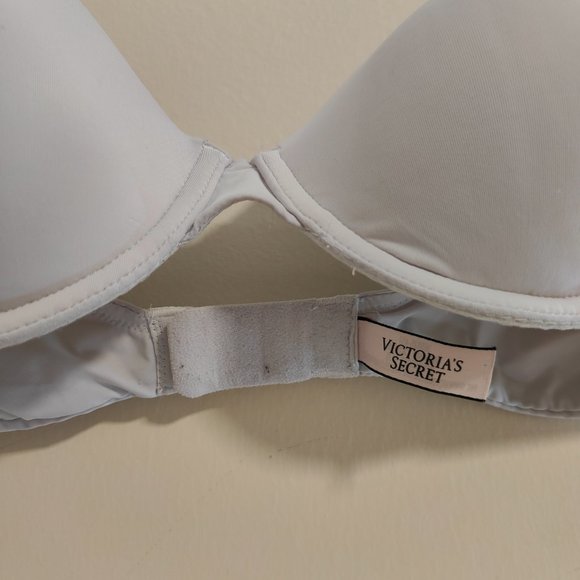Victoria Secret Lightly-Lined Full Coverage Bra - Picture 6 of 6